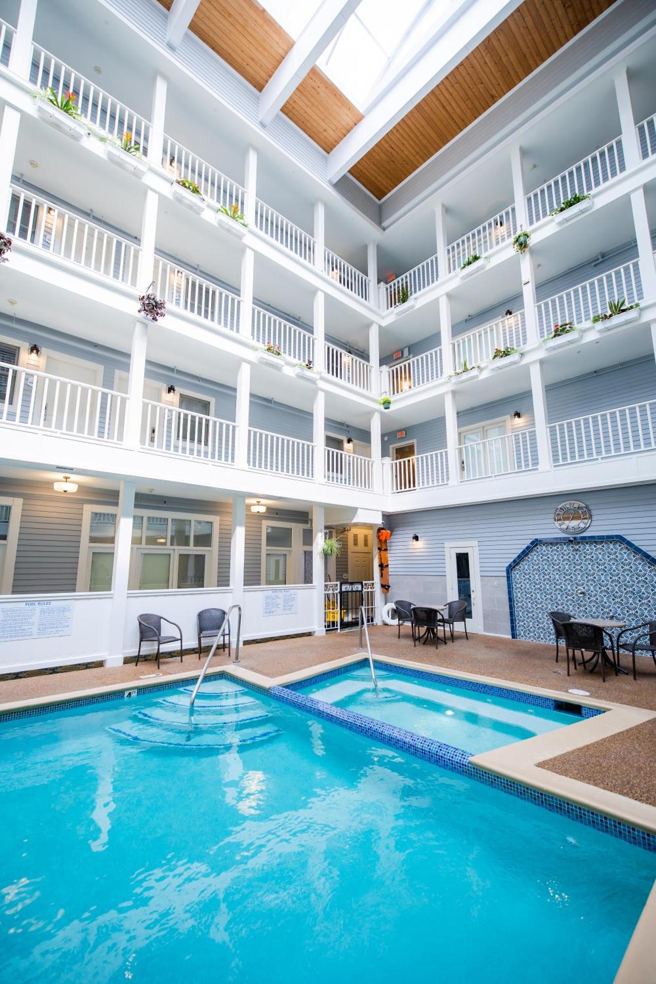 Lake View Hotel Mackinac Island Exterior photo