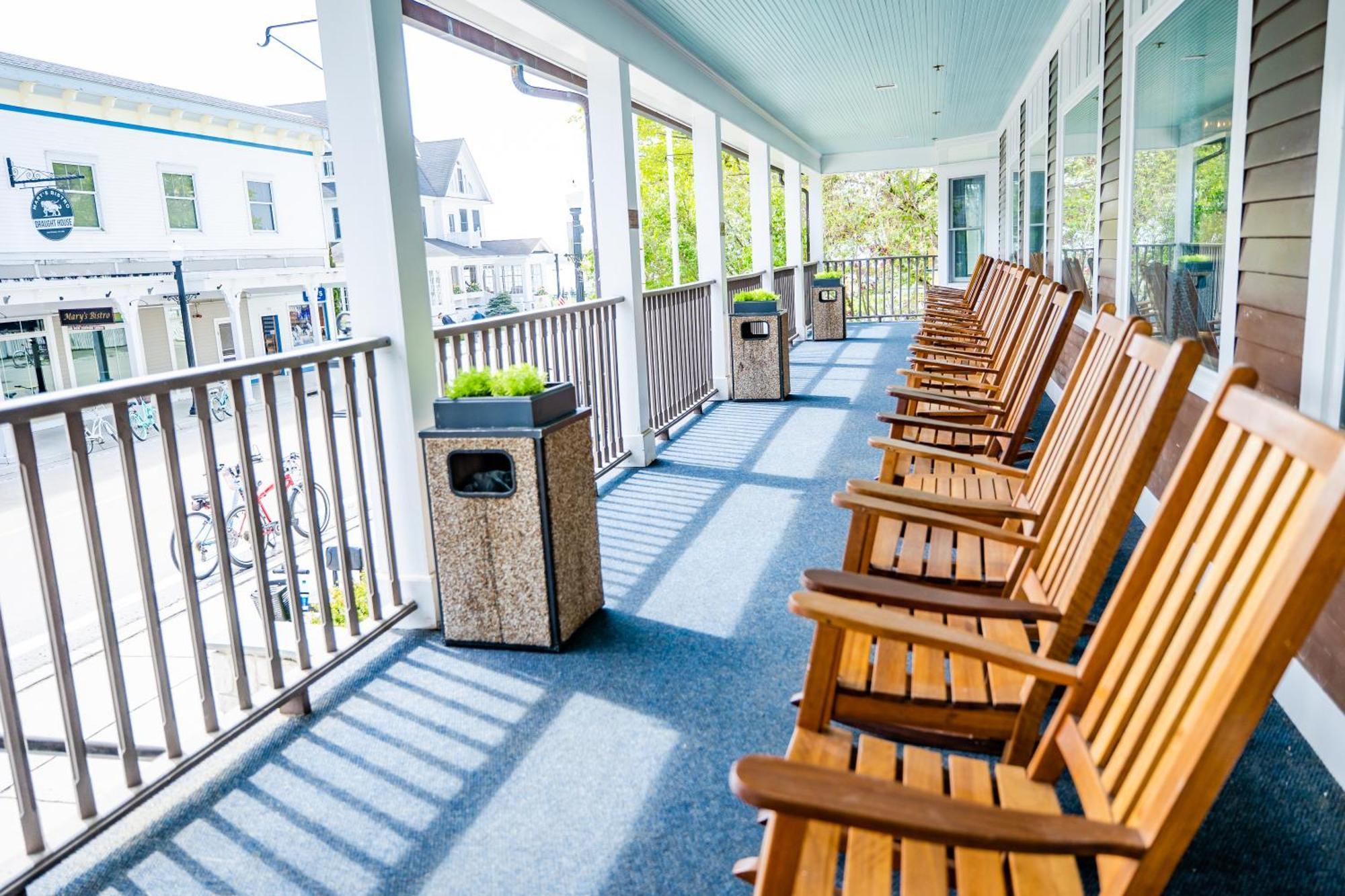Lake View Hotel Mackinac Island Exterior photo